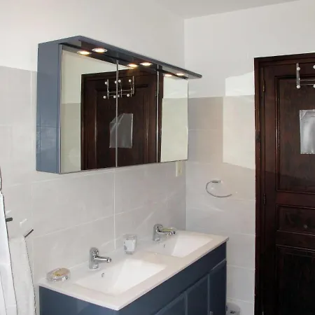 Holiday home Plein Sud - Lis205 By Interhome